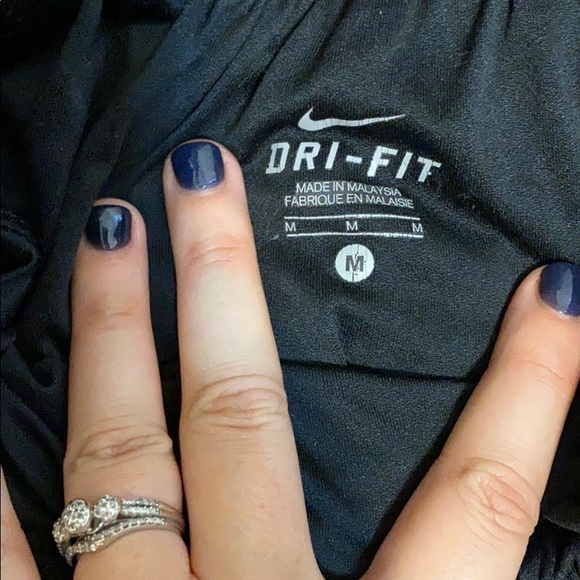 Nike dri fit shorts - Picture 3 of 3